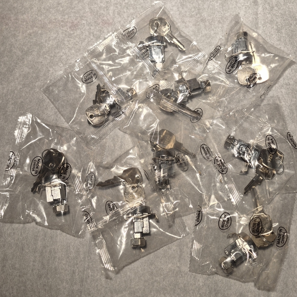Mailbox Lock and Key Set Of 9